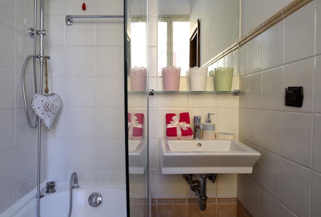 Caracciolo Guest House Rome Ruang foto